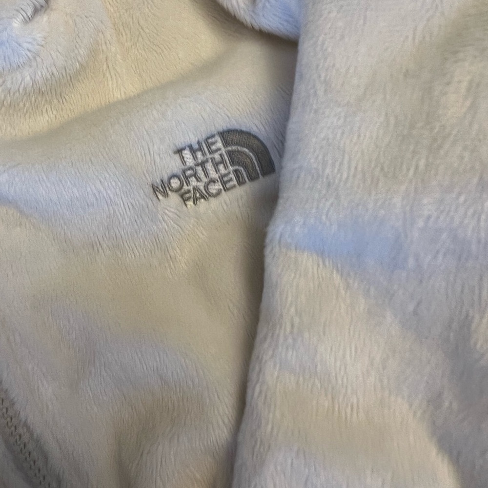 Reversible North Face jacket. Size Medium Patterned/Solid Excellent Condition - Picture 4 of 4
